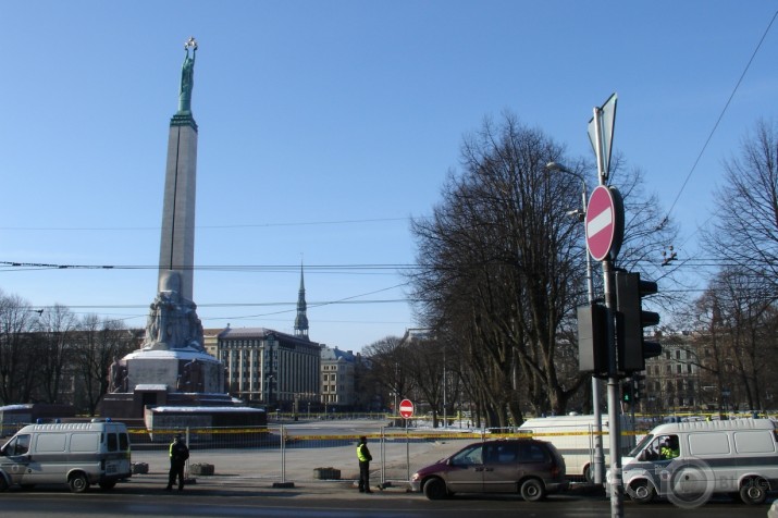 Pagaidam viss mierigi ...