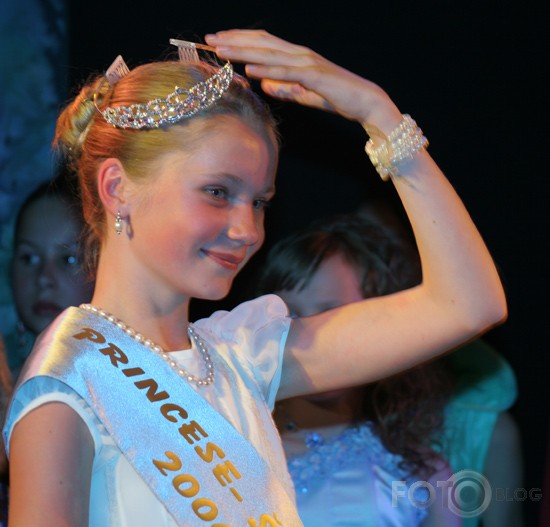 Latvijas talantiigo meitennju festivaals