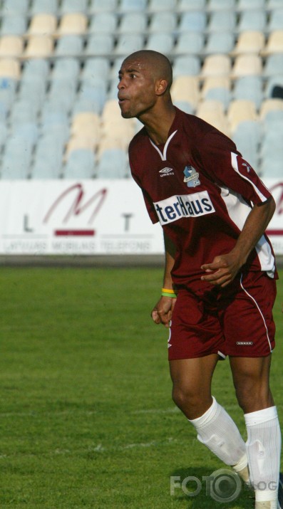 Uzsportojam