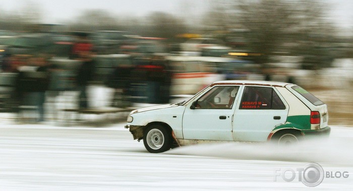 Ledus rallijs.