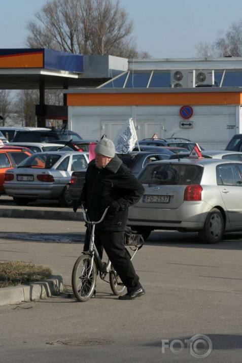 Akcija/Protests pret Jelgavas bedrainajaam ielaam!