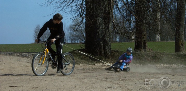 pavasara prieki un nebēdas... (skatiities liidz beigaam)