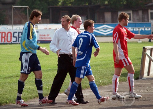 Atkal biju stadionā ar fotoaparātu:)