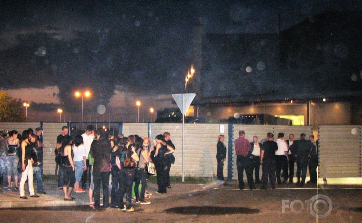 waiting PLACEBO