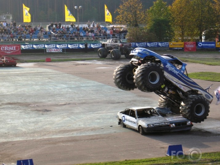 Moster track