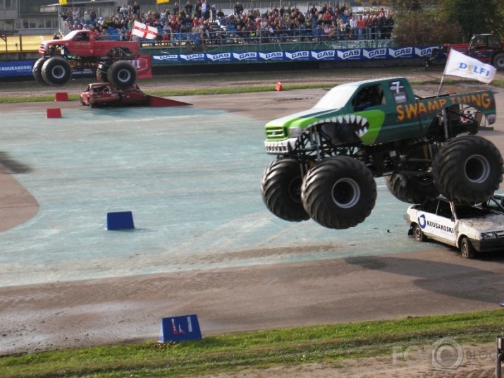 Moster track