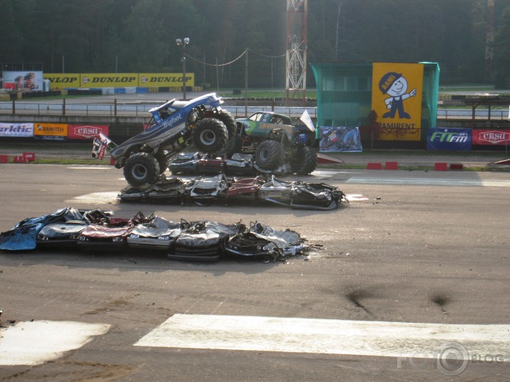Moster track