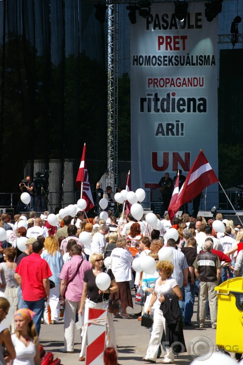 No pride !!!