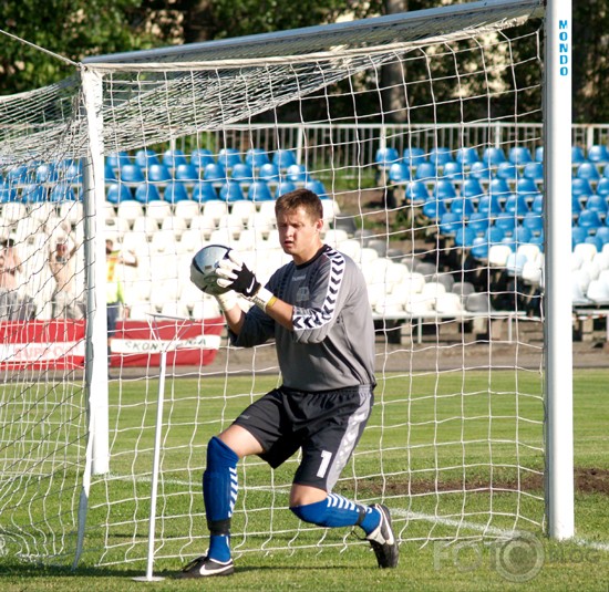 Latvijas kausa izcīņas 1/4 spēle futbolā.