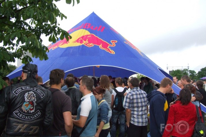 «Red Bull» moto frīstaila šovs