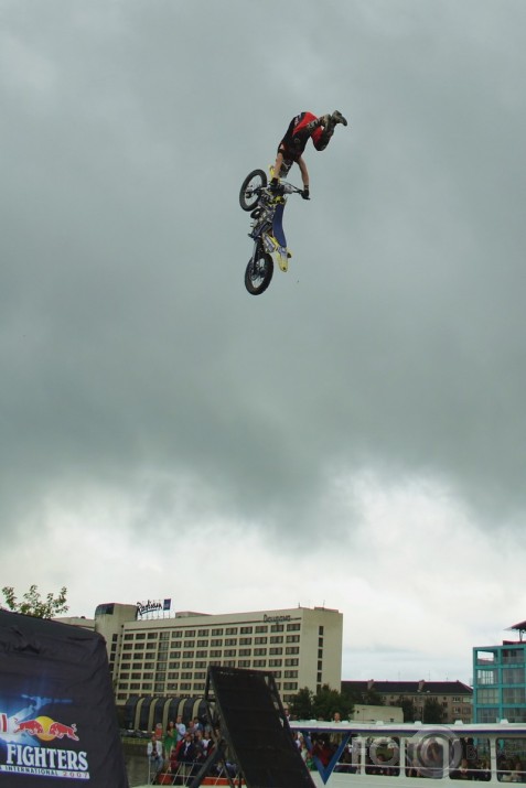 RedBull X-Fighters