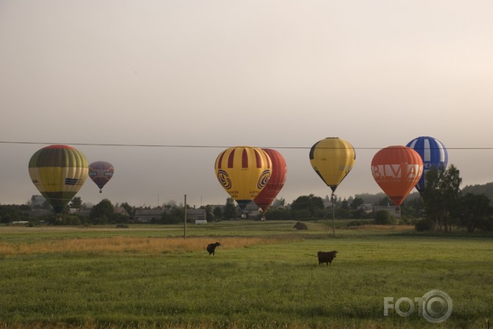 Gaisa balonu festivāls Saldū 2007