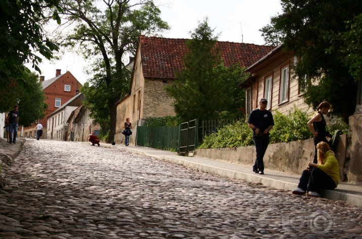Joprojām Kandava...