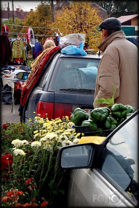 Tirdziņš kā jau tirdziņš.