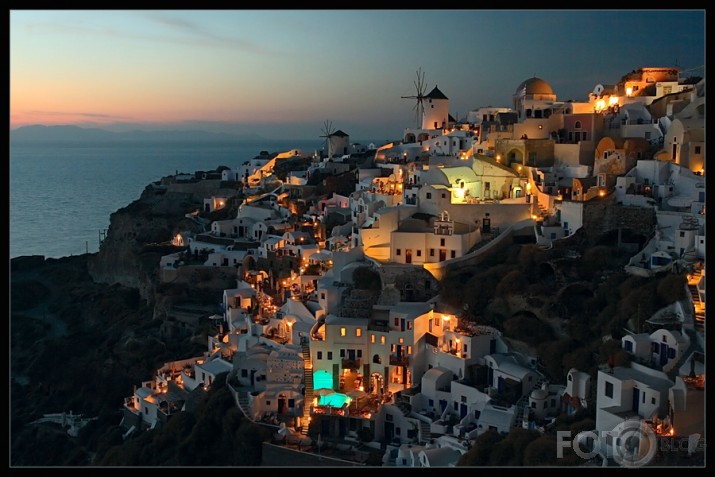 Santorini, Ija. Pēc saulrieta.