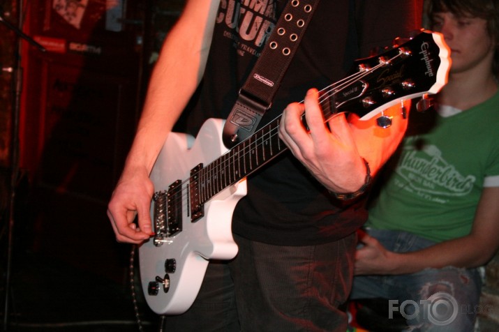 Guitarist Jam III