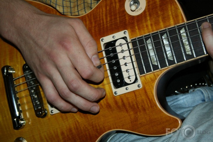 Guitarist Jam III