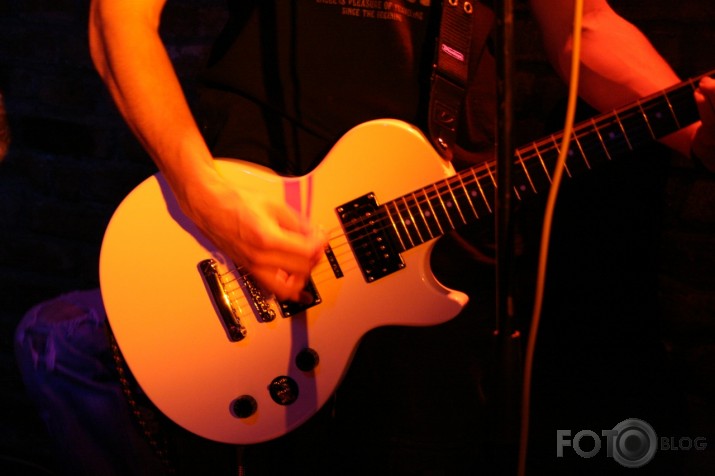Guitarist Jam III