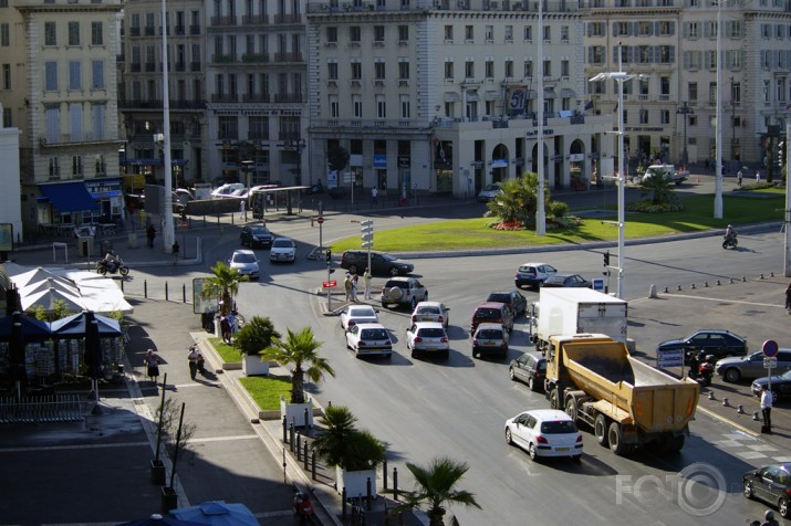 Rīta cēliens Marseļā...