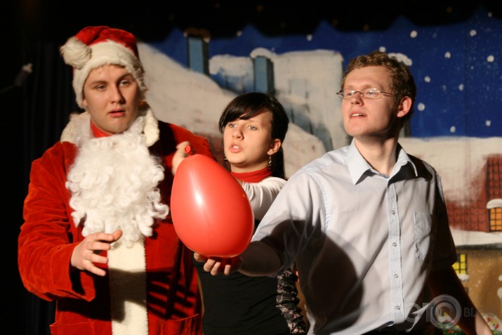 Improvizacijas teatris