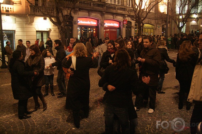 Porto by night