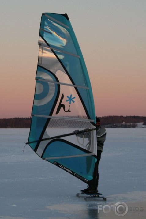 Hiberna Iceboard pasākums Alūksnes ezerā