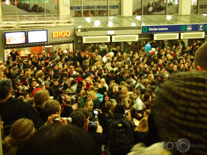 Flashmob izgāšanās centrālajā stacijā