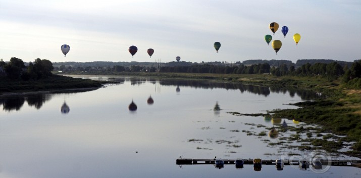 Flote pret aviāciju