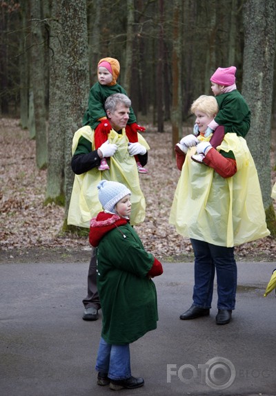 ... dziedoņi talko Mežaparkā !