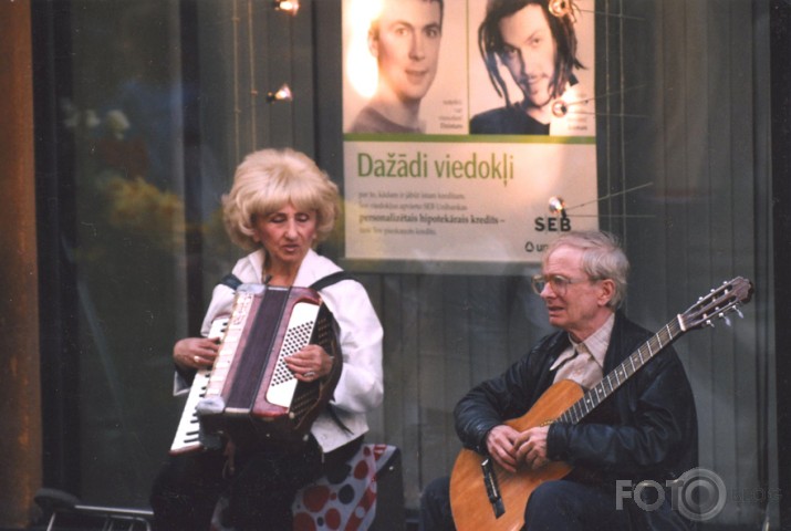 Dažādi Viedokļi