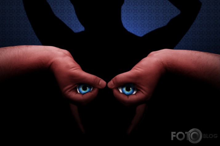 Blue eyes, mai beibi got blue eyes ...
