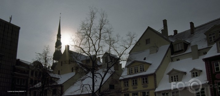 LĪVU LAUKUMS