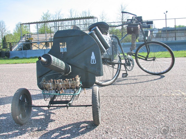 military style freakbike- tapšana