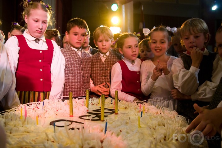 Cēsu deju kolektīva Randiņš 9 gadu jubilejas koncerts