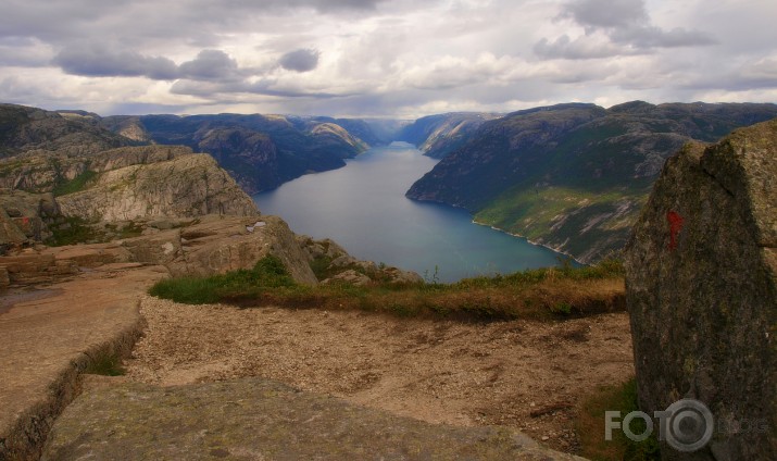 Skats uz Lysefjordu.