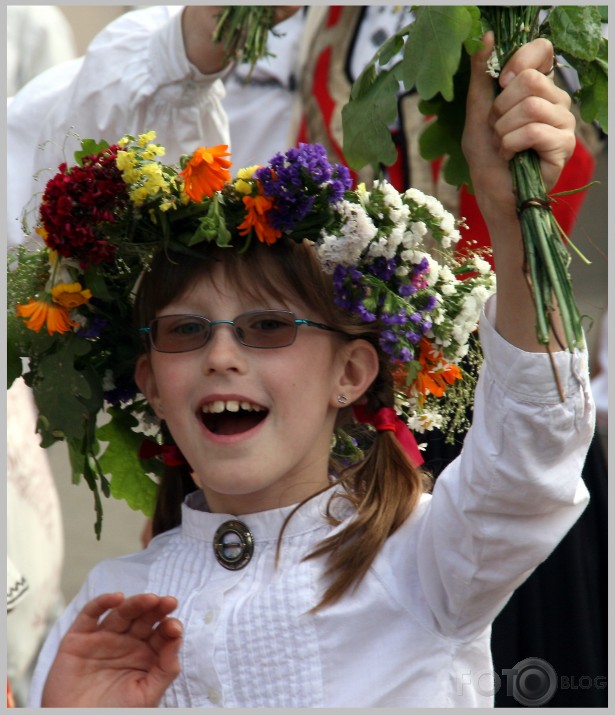 Svētku gājiens /BĒRNU EMOCIJAS II/