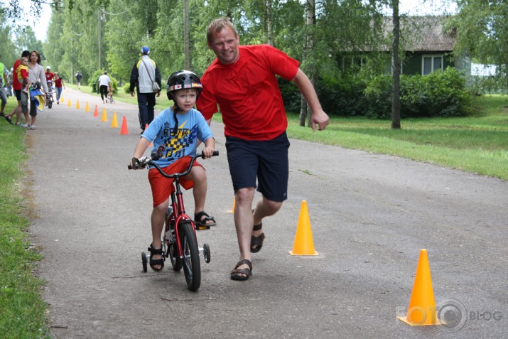 Vaidavas triatlons, bernu triatlons