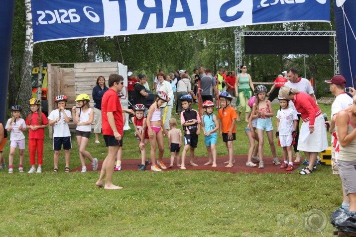 Vaidavas triatlons, bernu triatlons