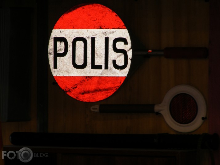 POLIS