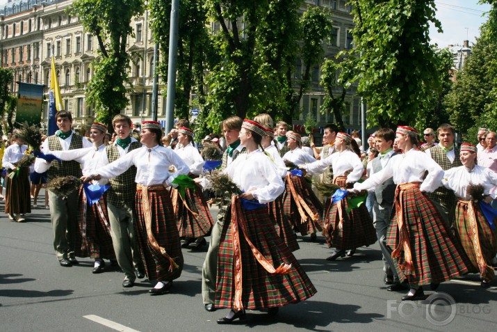 gājiens-tā ir kustība