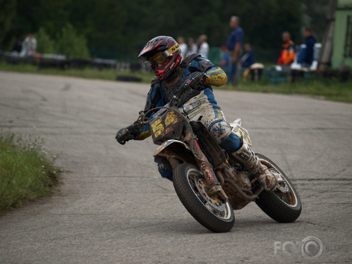 LČ supermoto