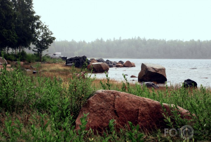 Akmeņu krasts