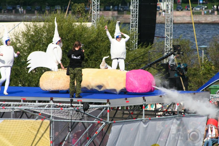 Red Bull Flugtag.. ieskrienies..