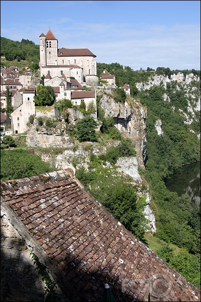 St-Cirq Lapopie un turienes kaķi