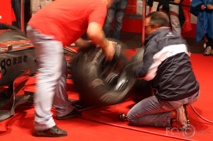 F1 un aksesuāri