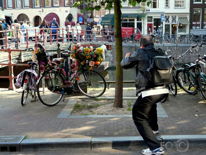 Krāsaino iespaidu kokteilis Amsterdamā