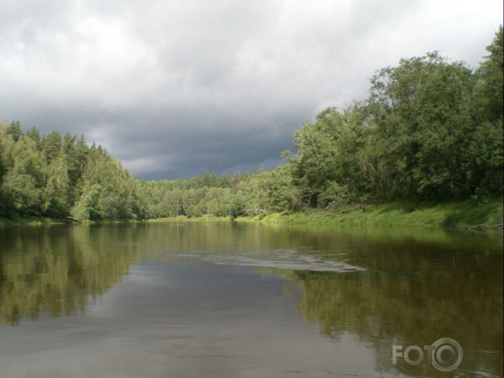 Gauja. Negaiss nāk!