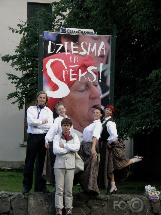 Dziesmā ir spēks.