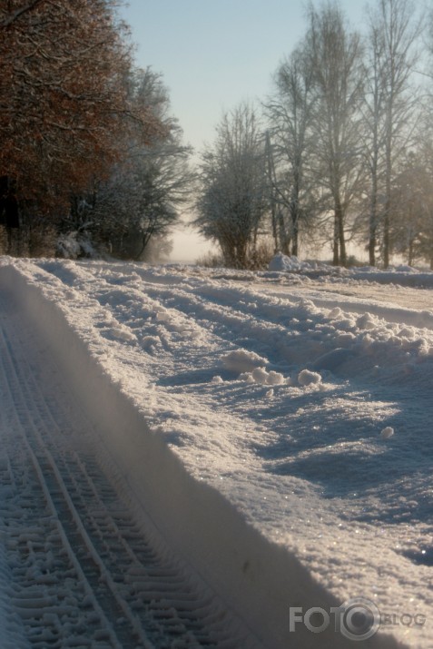 pa sliedēm