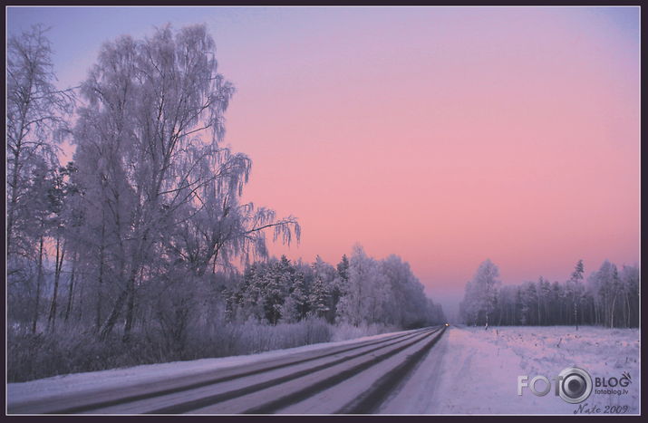 pa ziemas ceļu